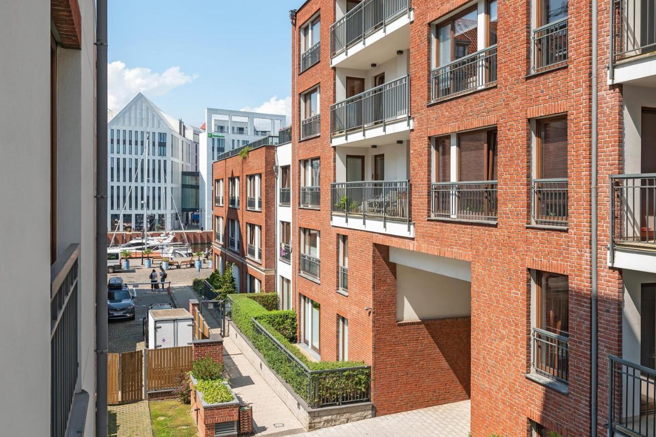 Szafarnia Marina & City Center By Downtown Apartments Gdańsk Exteriör bild